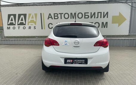 Opel Astra J, 2011 год, 795 000 рублей, 6 фотография