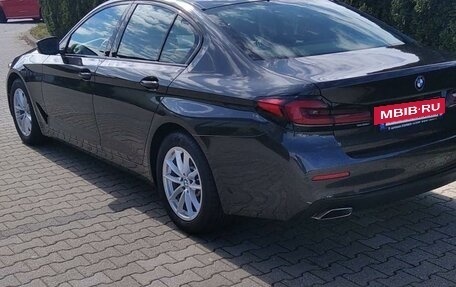 BMW 5 серия, 2021 год, 4 750 000 рублей, 3 фотография