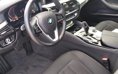 BMW 5 серия, 2021 год, 4 750 000 рублей, 9 фотография