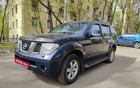 Nissan Pathfinder, 2007 год, 1 045 000 рублей, 2 фотография