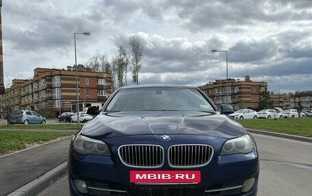 BMW 5 серия, 2011 год, 1 900 000 рублей, 2 фотография