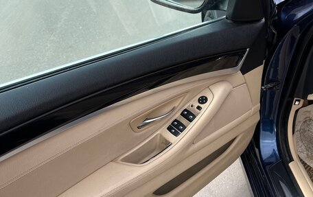 BMW 5 серия, 2011 год, 1 900 000 рублей, 17 фотография