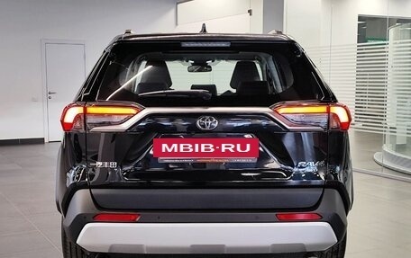 Toyota RAV4, 2023 год, 4 625 000 рублей, 4 фотография