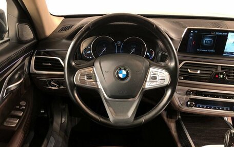 BMW 7 серия, 2017 год, 4 199 000 рублей, 12 фотография