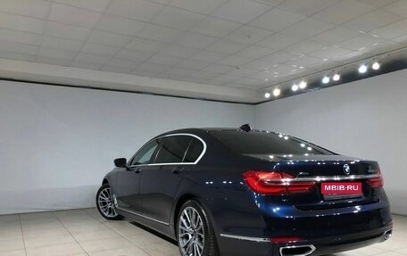 BMW 7 серия, 2017 год, 4 199 000 рублей, 5 фотография