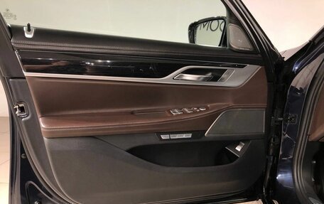 BMW 7 серия, 2017 год, 4 199 000 рублей, 17 фотография
