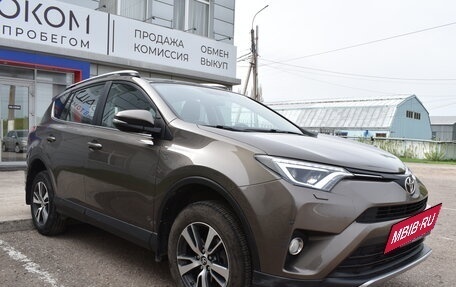 Toyota RAV4, 2017 год, 2 770 000 рублей, 3 фотография