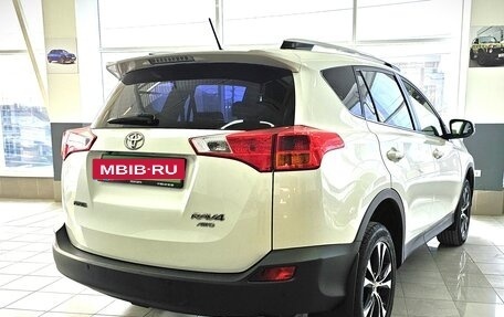 Toyota RAV4, 2014 год, 1 998 000 рублей, 7 фотография
