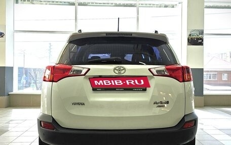 Toyota RAV4, 2014 год, 1 998 000 рублей, 6 фотография