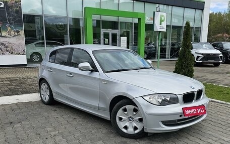 BMW 1 серия, 2009 год, 630 000 рублей, 3 фотография