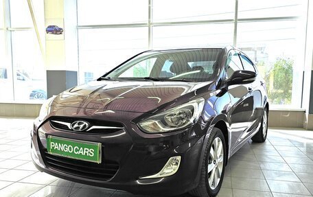 Hyundai Solaris II рестайлинг, 2012 год, 998 000 рублей, 3 фотография