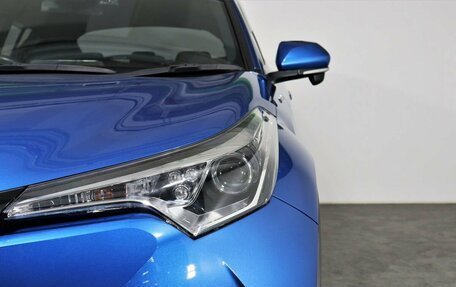 Toyota C-HR I рестайлинг, 2017 год, 2 090 000 рублей, 7 фотография