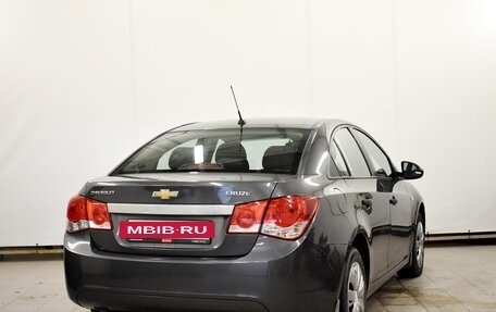 Chevrolet Cruze II, 2011 год, 870 000 рублей, 2 фотография