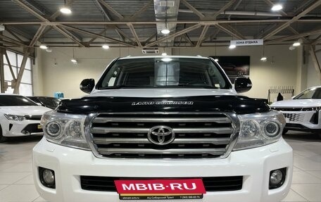 Toyota Land Cruiser 200, 2011 год, 2 999 000 рублей, 3 фотография