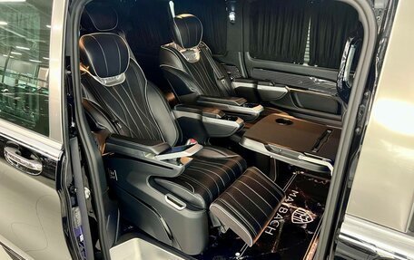 Mercedes-Benz V-Класс, 2023 год, 13 000 000 рублей, 32 фотография