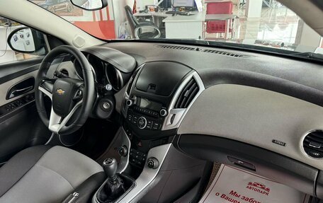 Chevrolet Cruze II, 2013 год, 999 000 рублей, 12 фотография