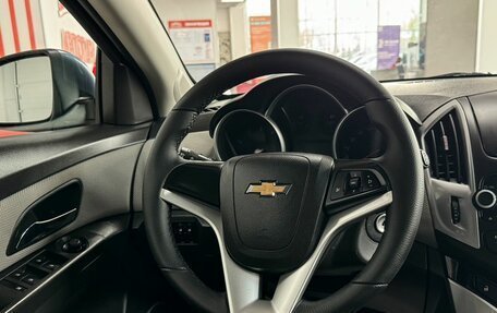 Chevrolet Cruze II, 2013 год, 999 000 рублей, 14 фотография