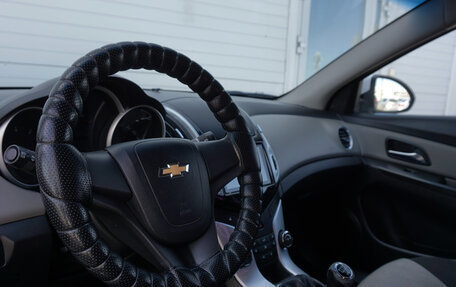 Chevrolet Cruze II, 2014 год, 975 000 рублей, 4 фотография