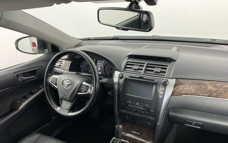 Toyota Camry, 2018 год, 2 595 000 рублей, 11 фотография