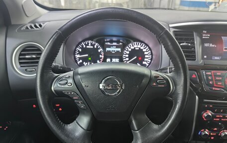 Nissan Pathfinder, 2015 год, 2 266 000 рублей, 14 фотография