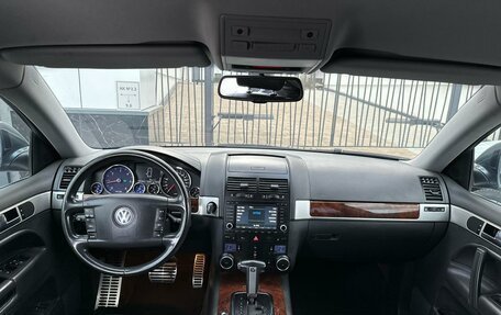 Volkswagen Touareg III, 2007 год, 1 700 000 рублей, 12 фотография