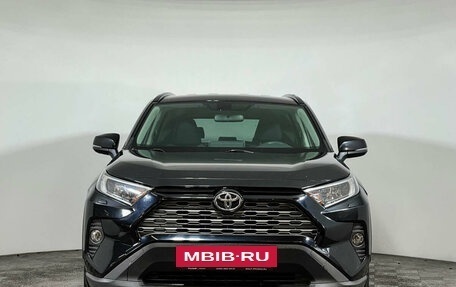 Toyota RAV4, 2019 год, 2 997 000 рублей, 2 фотография