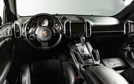 Porsche Cayenne III, 2010 год, 2 429 000 рублей, 8 фотография