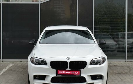 BMW 5 серия, 2013 год, 2 360 000 рублей, 3 фотография