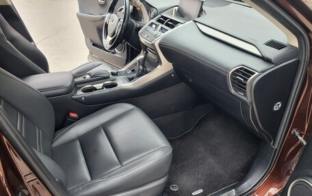 Lexus NX I, 2017 год, 3 070 000 рублей, 13 фотография