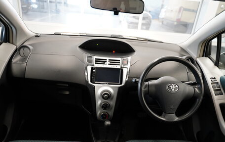 Toyota Vitz, 2005 год, 550 000 рублей, 5 фотография