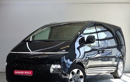 Hyundai Staria, 2021 год, 5 200 000 рублей, 1 фотография