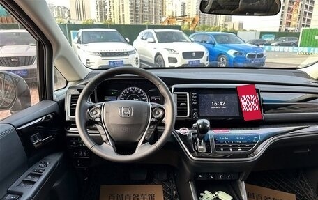 Honda Elysion, 2021 год, 3 800 000 рублей, 6 фотография