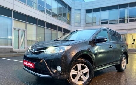 Toyota RAV4, 2014 год, 2 299 000 рублей, 1 фотография