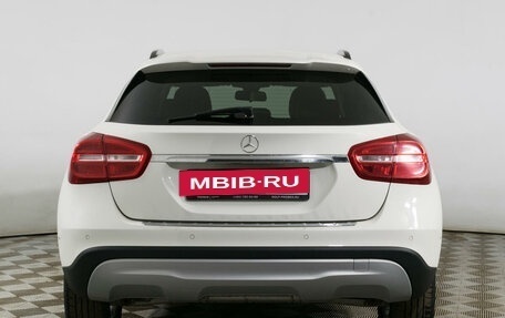 Mercedes-Benz GLA, 2014 год, 1 999 000 рублей, 3 фотография