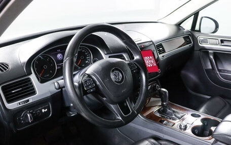 Volkswagen Touareg III, 2012 год, 2 550 000 рублей, 14 фотография