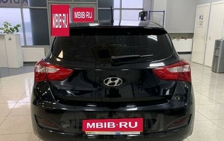 Hyundai i30 II рестайлинг, 2013 год, 799 000 рублей, 4 фотография