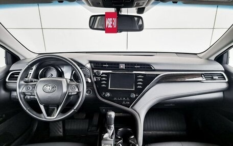 Toyota Camry, 2020 год, 3 999 000 рублей, 14 фотография