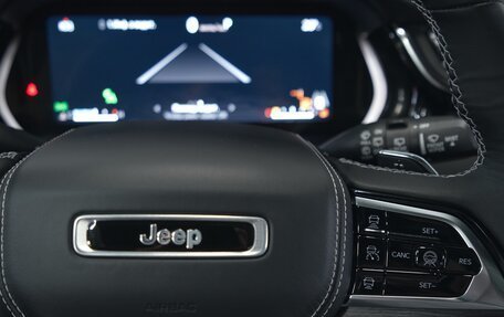 Jeep Grand Cherokee, 2023 год, 9 990 000 рублей, 20 фотография