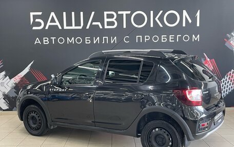 Renault Sandero II рестайлинг, 2018 год, 1 359 000 рублей, 4 фотография