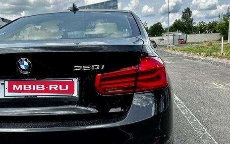 BMW 3 серия, 2016 год, 2 600 000 рублей, 10 фотография
