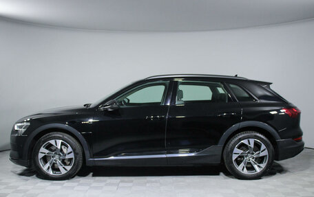 Audi e-tron I, 2020 год, 4 150 000 рублей, 8 фотография