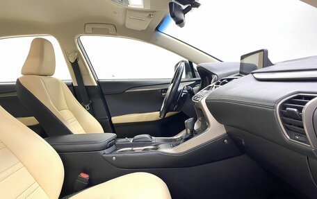 Lexus NX I, 2018 год, 3 910 000 рублей, 12 фотография