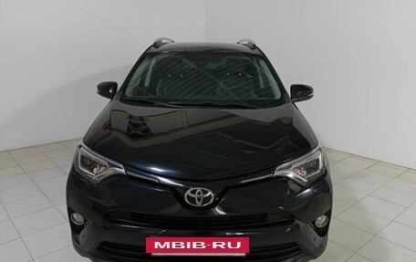 Toyota RAV4, 2018 год, 2 980 000 рублей, 2 фотография