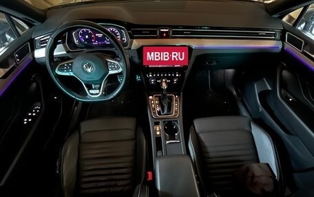 Volkswagen Passat B8 рестайлинг, 2020 год, 3 300 000 рублей, 12 фотография