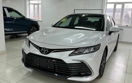 Toyota Camry, 2023 год, 4 399 000 рублей, 8 фотография