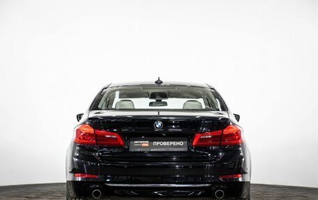 BMW 5 серия, 2018 год, 2 999 000 рублей, 5 фотография