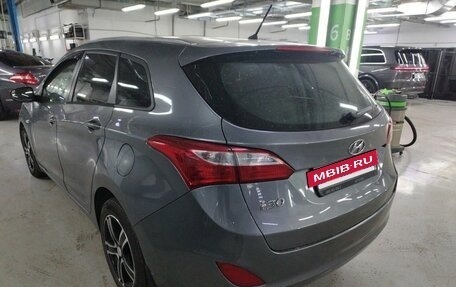 Hyundai i30 II рестайлинг, 2013 год, 1 047 000 рублей, 10 фотография