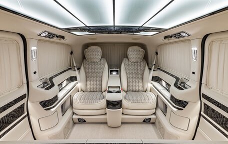 Mercedes-Benz V-Класс, 2022 год, 44 850 000 рублей, 23 фотография
