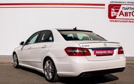 Mercedes-Benz E-Класс, 2012 год, 1 790 000 рублей, 6 фотография