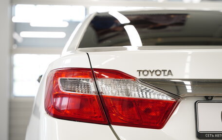 Toyota Camry, 2014 год, 1 850 000 рублей, 6 фотография